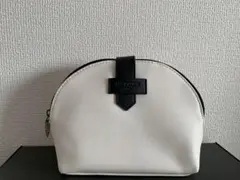 diptyque ポーチのサムネイル