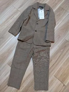 DayCloset チェック スーツ 110 男の子　ベージュ フォーマル　新品