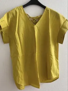 新品未使用タグ付❣️Tシャツ カットソー トップスのサムネイル