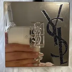 YSL ラディアント タッチ ルクッション B20 ファンデーションのサムネイル
