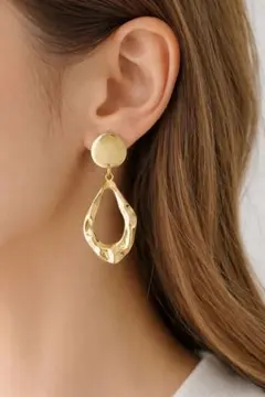 Item thumbnail for item 9e921ff8-def3-423b-8df5-f866657b586b