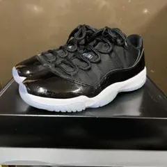 ナイキ スペースジャムNike Air Jordan 11 Retro Low