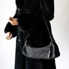 GUCCI GG Canvas Leather One Shoulder Bag