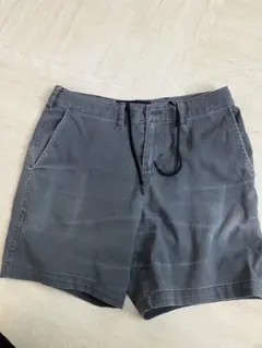 Abercrombie & Fitch グレーショートパンツ