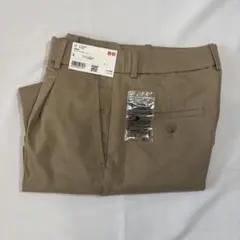 【新品タグ付き】ユニクロ　タックワイドパンツ　コットン　ベージュ　S