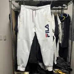 FILA ホワイト ジョガーパンツ