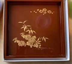 木製京漆器 茶色の角盆　竹と菊の花のデザイン　 トレー　金　インテリア