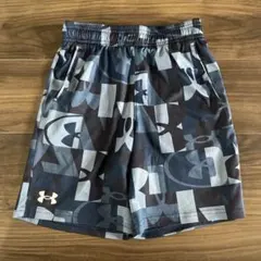 Under Armour ロゴ総柄 ハーフパンツ ブルー系