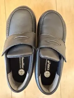 asics familiar フォーマルシューズ 18.5cm ブラック