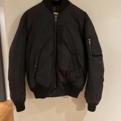 ボンバージャケット