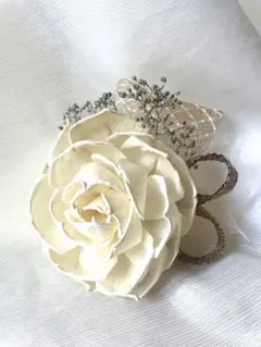 ハンドメイドコサージュ　ナチュラル