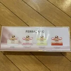 FERRAGAMO Signorina ミニ香水 4種セットのサムネイル