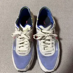 NIKE スニーカー