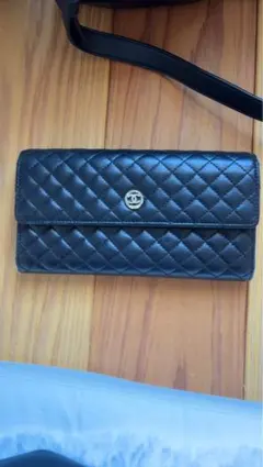 CHANELブラックレザー キルティング長財布