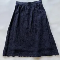 未使用品　ユニクロ　レースフレアスカート　Mサイズ　ネイビー