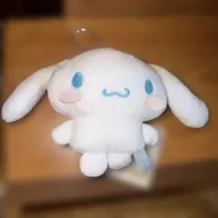 サンリオキャラクターズ スタンダードぬいぐるみリール付きパスケース シナモロールのサムネイル