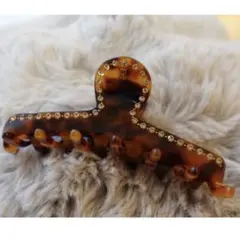 【美品】Alexander de Paris パール ヘアクリップ 琥珀色 美品】Alexander de Paris パール ヘアクリップ 琥珀色 - メルカリ