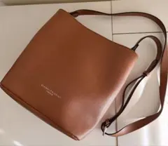 GIANNI CHIARINI 軽量　ショルダーバッグ ブラウン美品のサムネイル