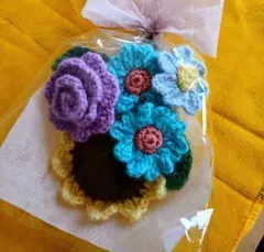 毛糸の花束、枯れない花 編みぐるみ、かぎ編み