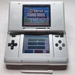 MV【清掃&動作確認済】Nintendo DS 初代 プラチナシルバー本体