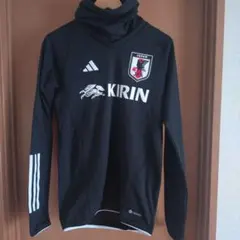 サッカー日本代表　ウォームトップ