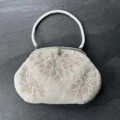 ヴィンテージ　花柄　総ビーズ刺繍ハンドバッグ【白×パステルカラー】新品