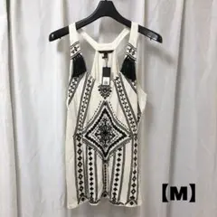 【新品】BANANA REPUBLIC 刺繍　タンクトップ　Mのサムネイル