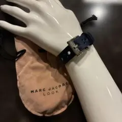 MARC JACOBS レザーバングル ネイビーのサムネイル
