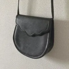 YVES SAINT LAURENT ショルダーバッグ