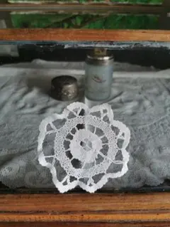 アンティーク ベルギーブルージュ リネンボビン編ホワイトレース 白いプチドイリー