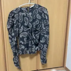ZARA ペイズリー柄　レディース　トップス