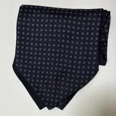 超美品　アスコットタイ イタリア製