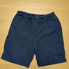 UNIQLO 黒 ハーフパンツ 150サイズ