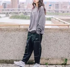 (極美品)NIKE バレルフィット ナイロンパンツ
