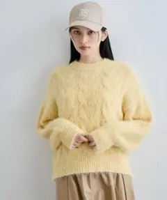 フェザー ニット