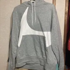 NIKE／ナイキ　パーカー　グレー