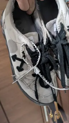 OFF-WHITE スニーカー ローカット キャンバス