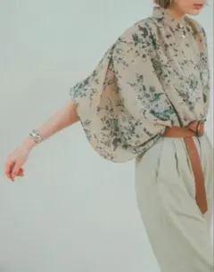 最終値下げ‼️CLANE クラネ OLD FLOWER BALLOON TOPS - メルカリ
