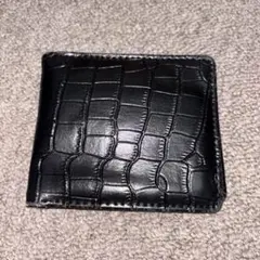 クロコダイル調 二つ折り財布 ブラックのサムネイル