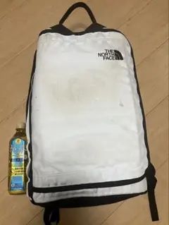 THE NORTH FACE 大容量リュック ホワイト/ブラック