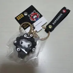 サンリオ ミャクミャク 黒 立体 キーホルダー　クロミ