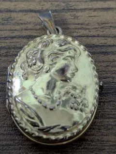 Item thumbnail for item c7502d6e-b197-4f4f-a582-266d646dd3c5