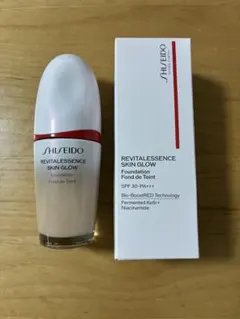 資生堂 エッセンス スキングロウ ファンデーション 220 Linen