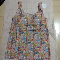 ツモリチサト。カップ付きノースリーブ