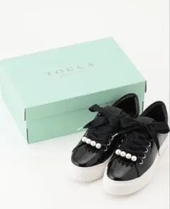 TOCCAトッカ　靴　パールビジューのみ　スニーカー　アクセサリーのサムネイル