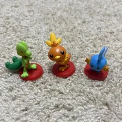 ポケモン チョコエッグ 旅立ちの3匹 キモリ アチャモ ミズゴロウ