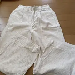 ホワイトコーデュロイワイドパンツ