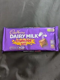 Cadbury Dairy Milk Crunchie Bits 180gのサムネイル