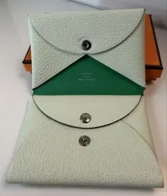 Hermes calvi duo バイカラーのサムネイル