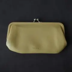 レガートラルゴがま口長財布